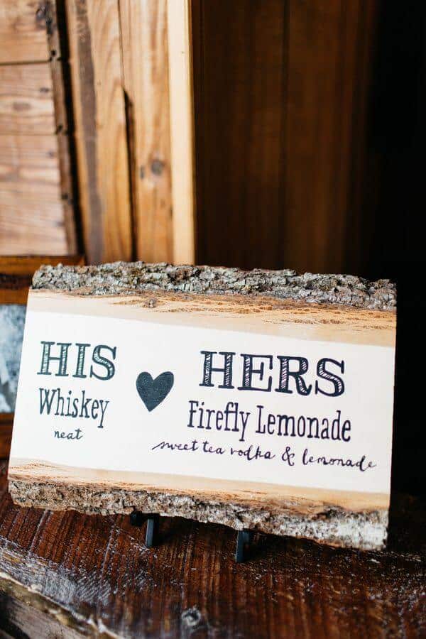 easy-diy-rustic-barn-wedding-sign-ideas