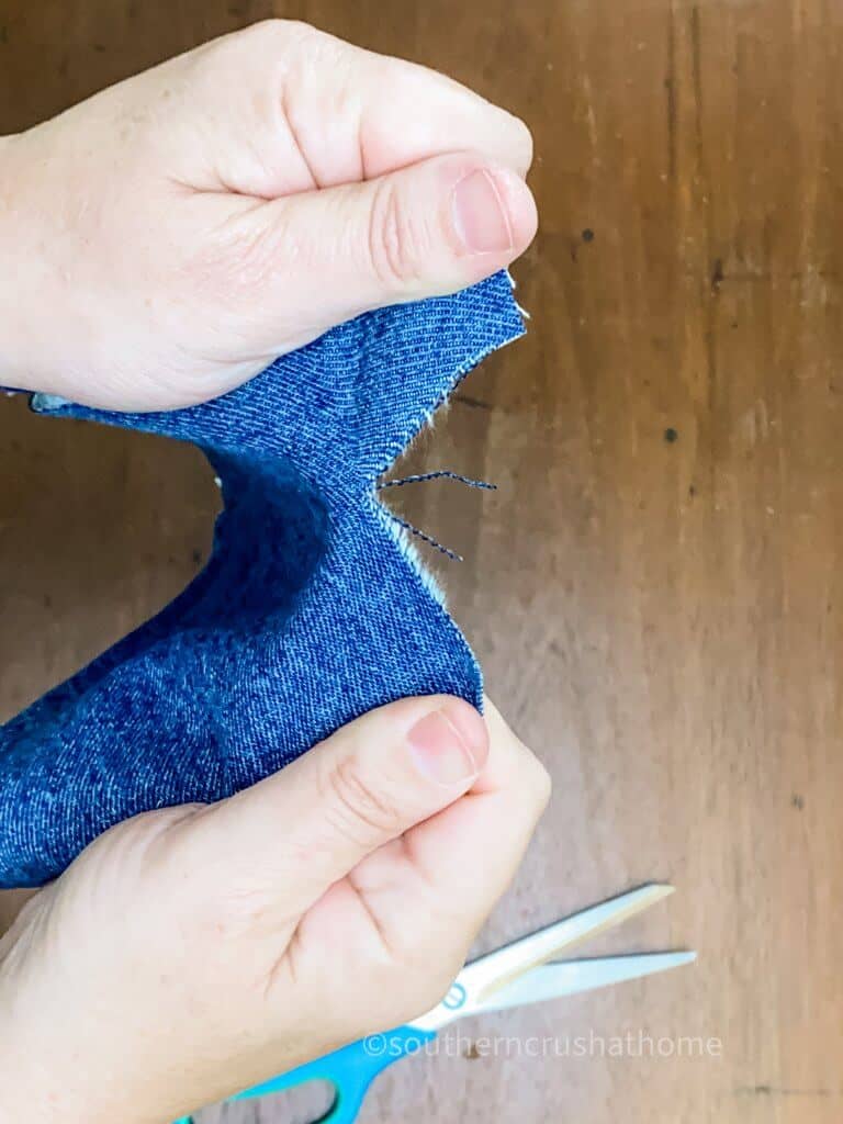 tearing jeans for messy bow