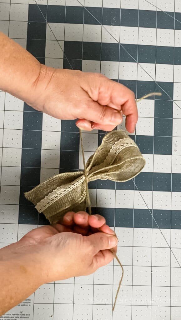 making bow for burlap home sign