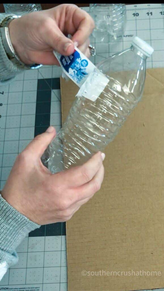 removing label from water bottle