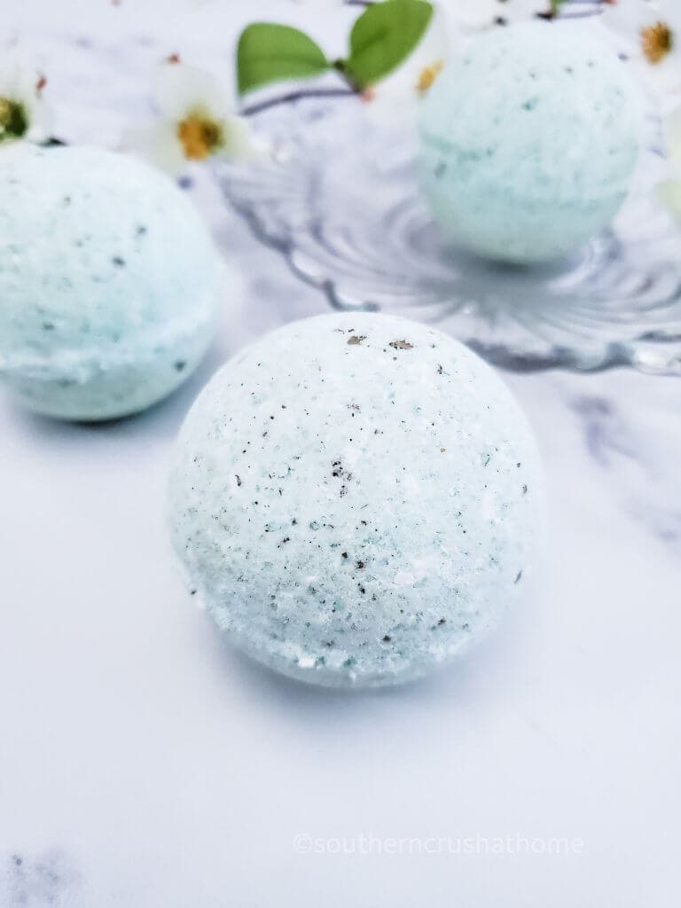 removing bath bombs from mold