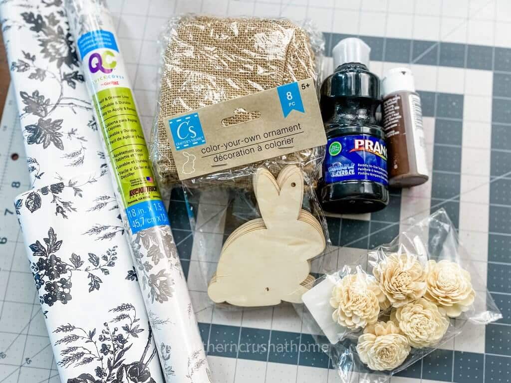 supplies for dollar tree bunny banner