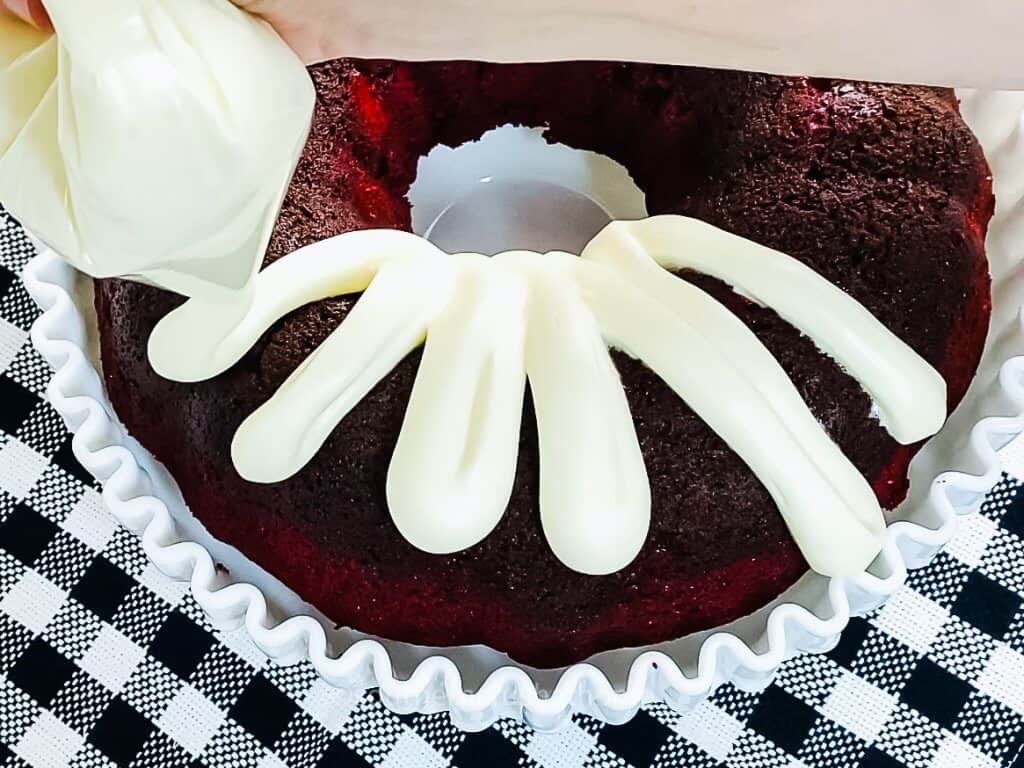 Red Velvet Cake cream cheese frosting