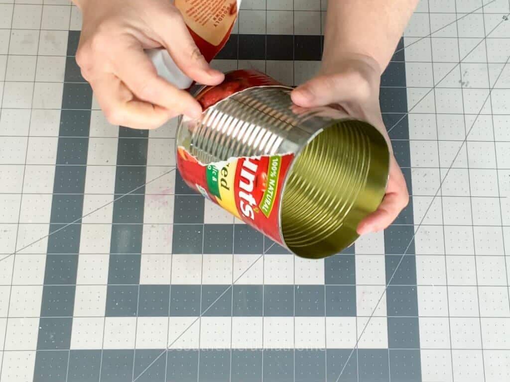 removing label from tin can