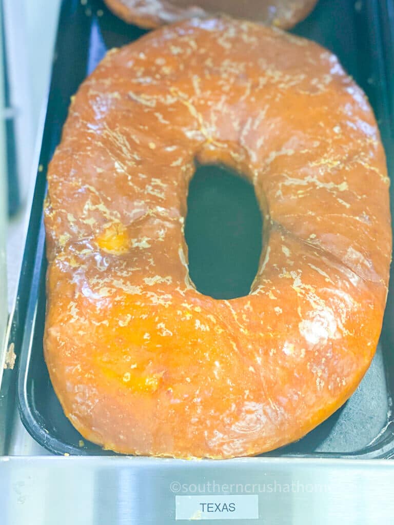 large round rock donut
