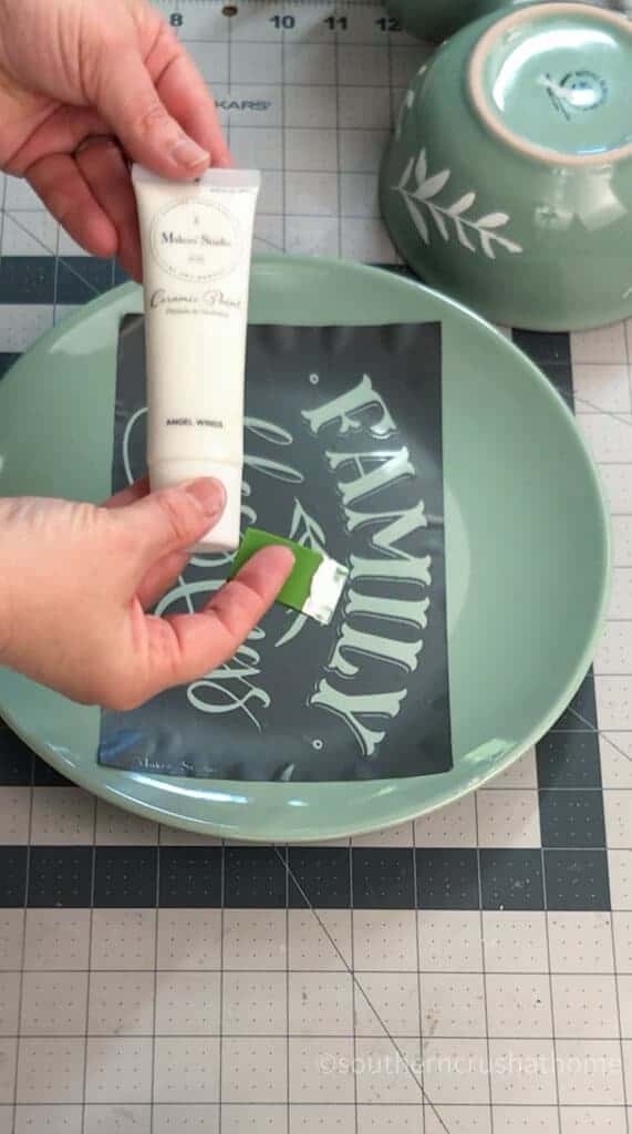 No bake ceramic paint for plate