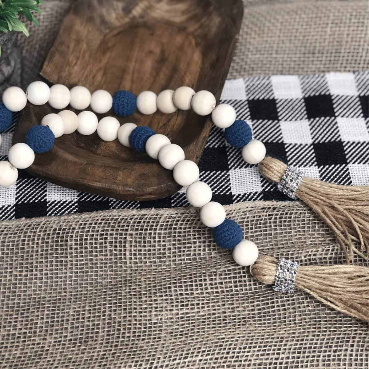 240 Pcs Christmas Wooden Beads Farmhouse Buffalo Plaid Wood Beads Colored Wooden Bead with 32.8 Yards Hemp Rope for Halloween Thanksgiving Harvest DIY Craft Natural Rustic Home Decor 240 Pcs Christmas Wooden Beads Farmhouse Buffalo Plaid Wood Beads Colored Wooden Bead with 32.8 Yards Hemp Rope for Halloween Thanksgiving Harvest DIY Craft Natural Rustic Home Decor