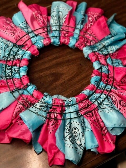 bandana-wreath-backside