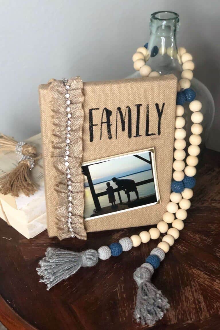 Easy Two-Step Burlap Canvas Photo Frame