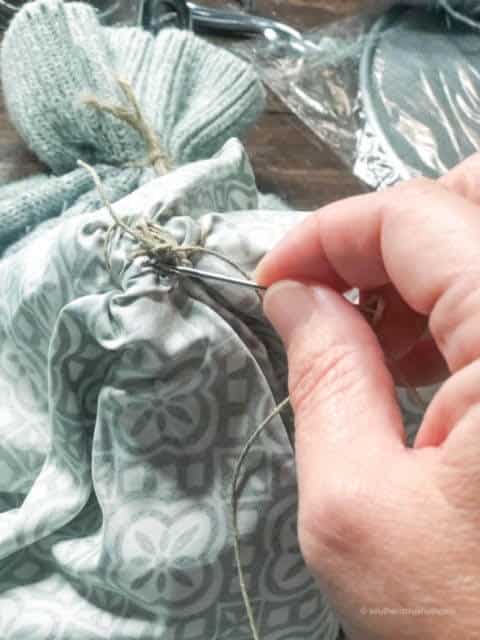 Sewing a Rossette In Fabric 