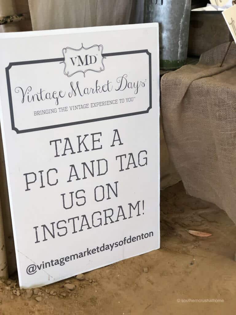 vintage-market-days-event-entrance