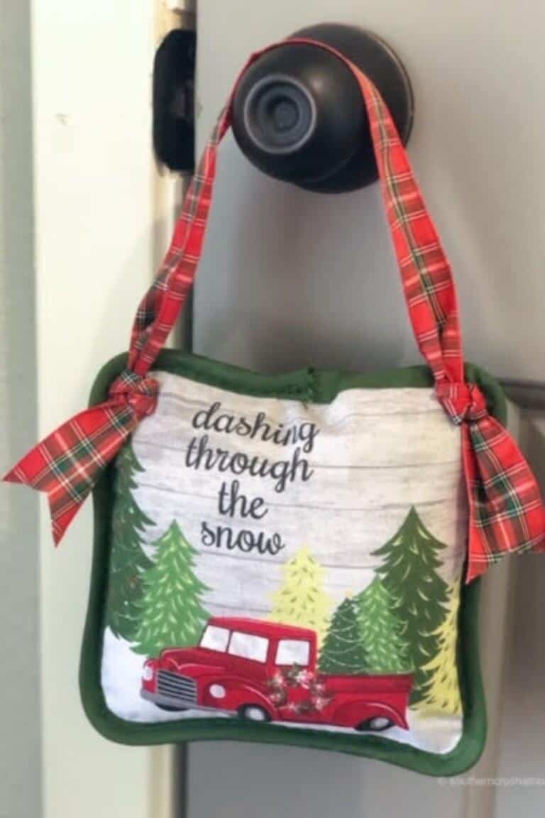 Christmas Pot Holder pillow