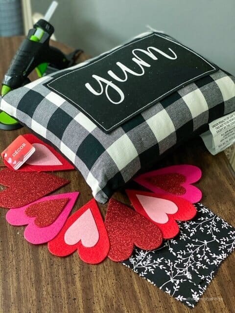 dollar tree diy valentines pillow supplies