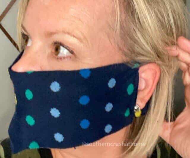 easy DIY no sew sock face mask behind ear