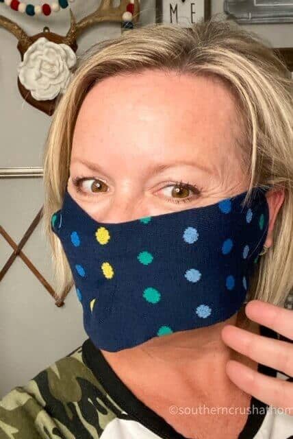 easy DIY no sew sock face mask