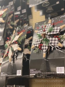 Hobby Lobby Christmas Decor Tour buffalo check tree topper