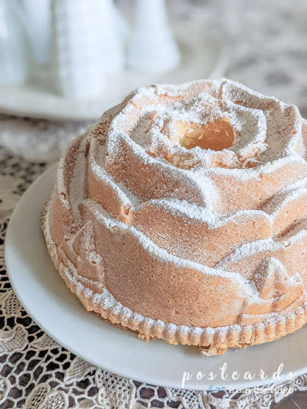 rose bundt cake