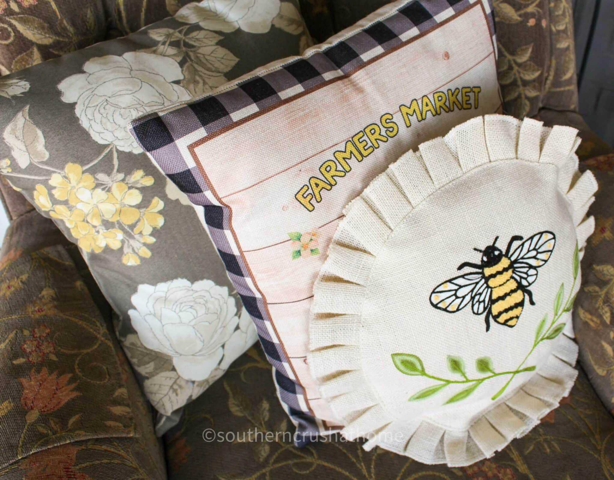 How to Make Pillows from Placemats Southern Crush at Home