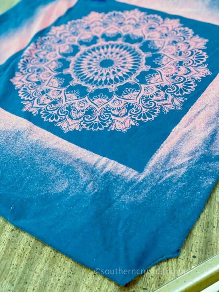 Reverse Tie Dye TReverse Tie Dye T-shirt Pillowcase finish-shirt Pillowcase