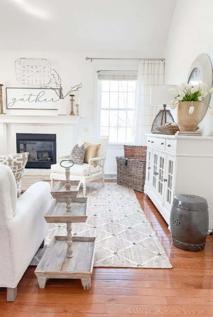 neutral living room decor