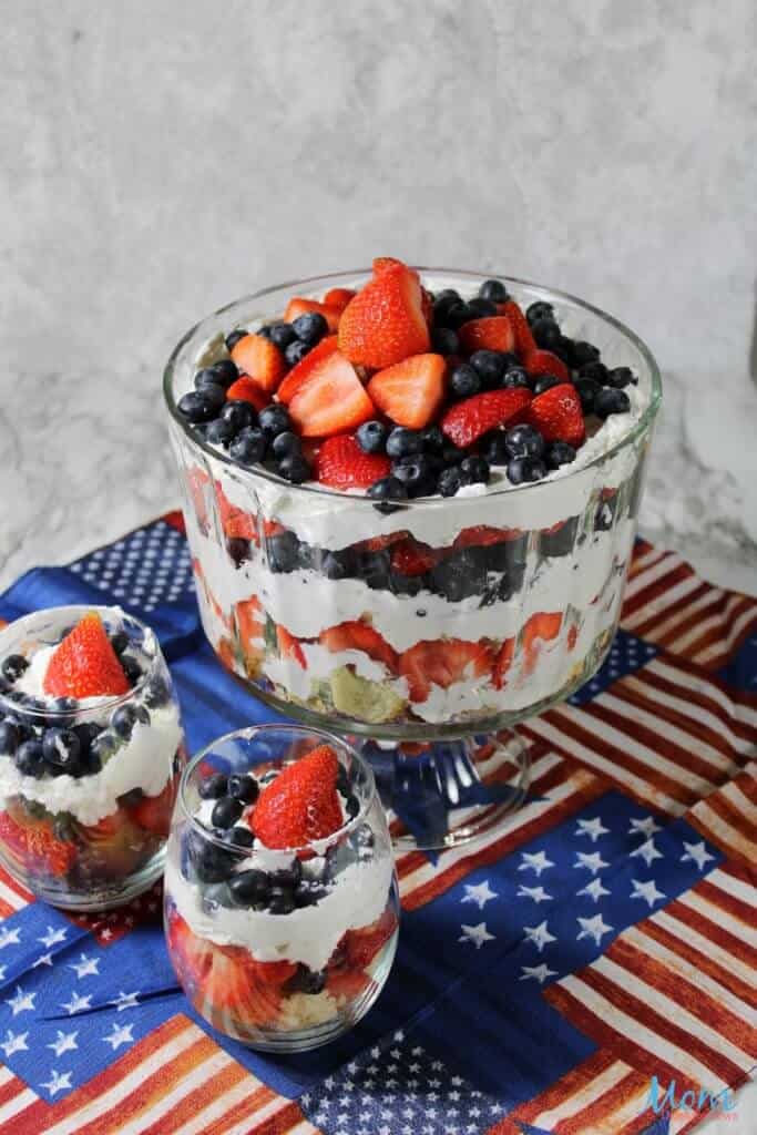 strawberry shortcake trifle