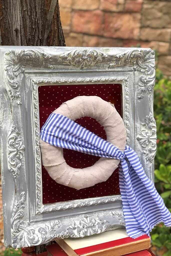 Patriotic wreath in frame