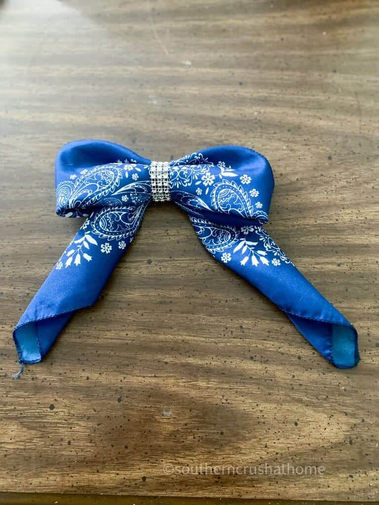 finished bandana bow on table