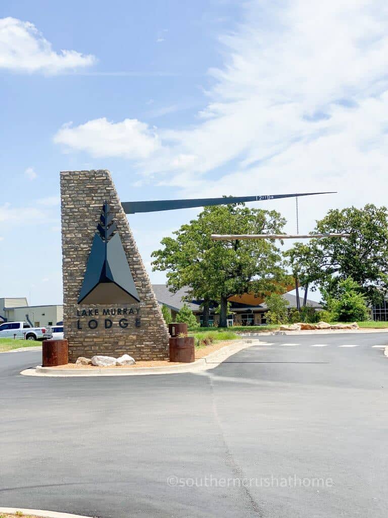 lake murray lodge entrance