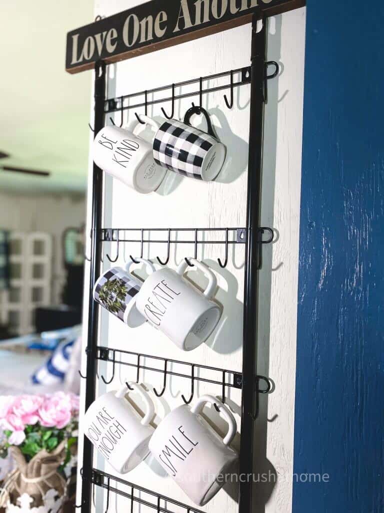 wall mounted mug rack with mugs