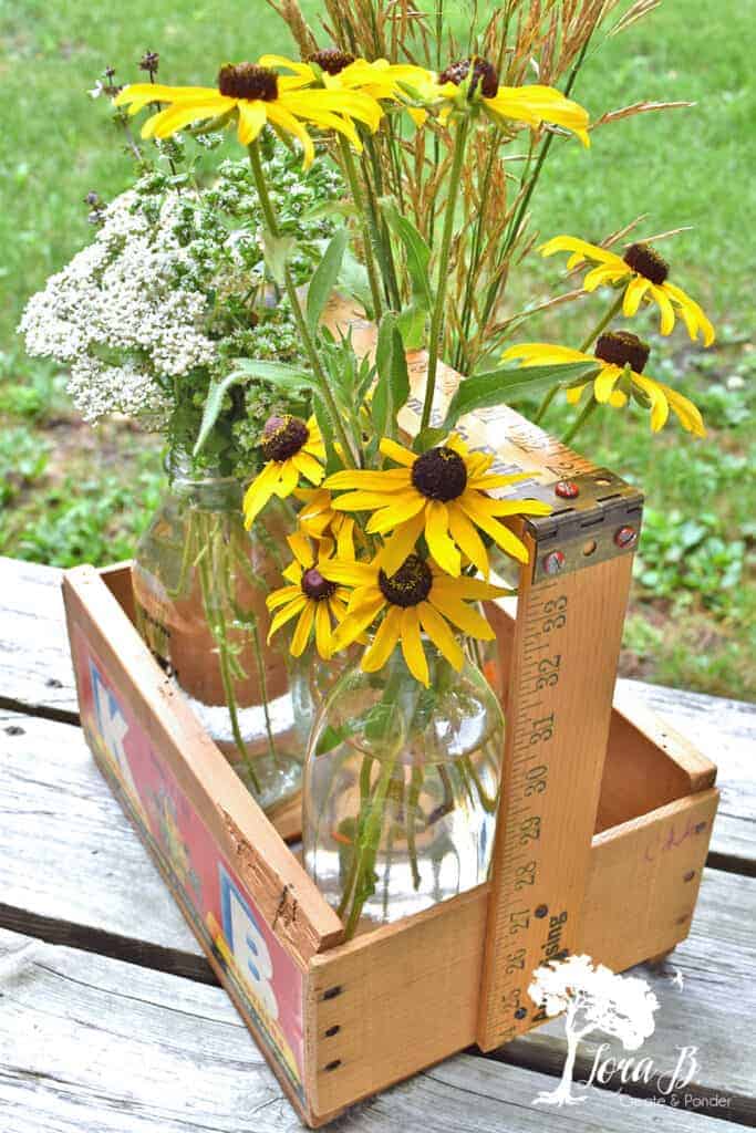 wood tote with flowers