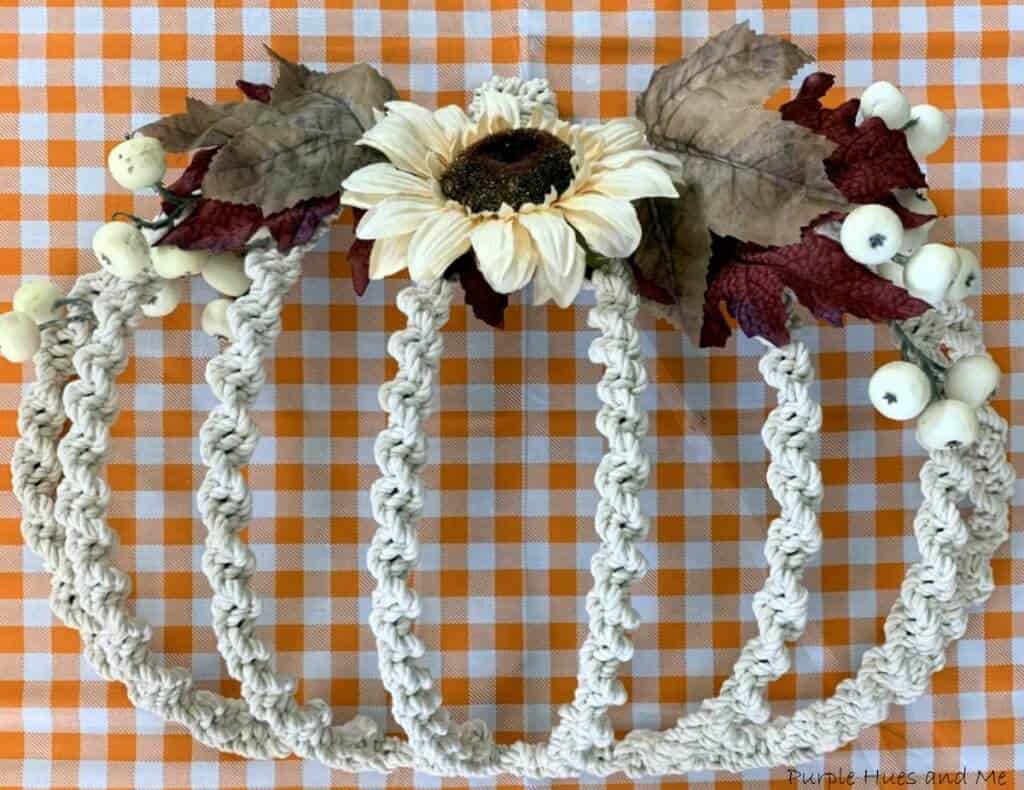 macrame pumpkin wreath