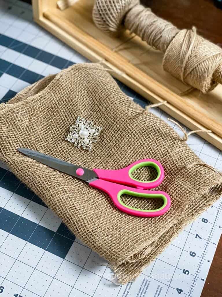 diy burlap bow supplies