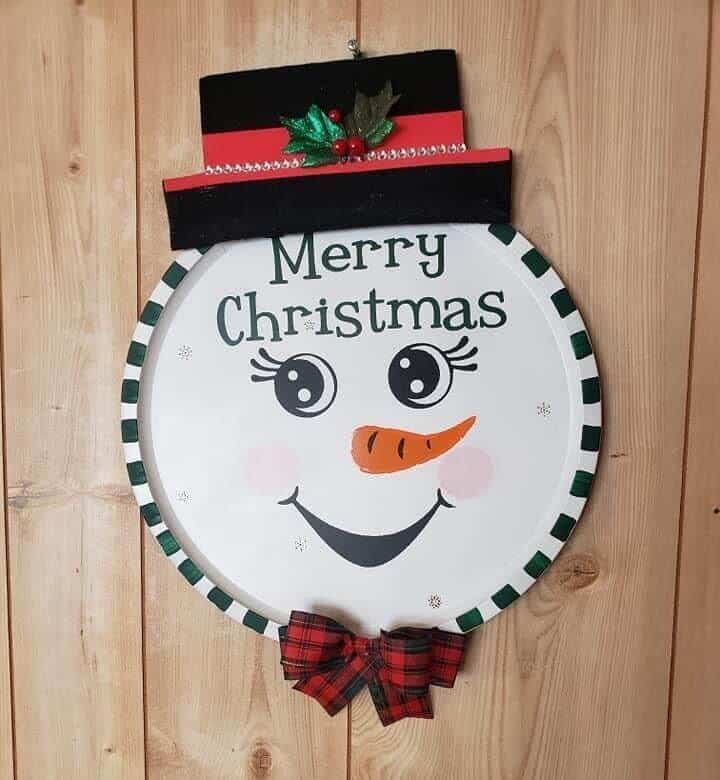 Easy Christmas Pizza Pan Sign  Christmas Cricut Project 