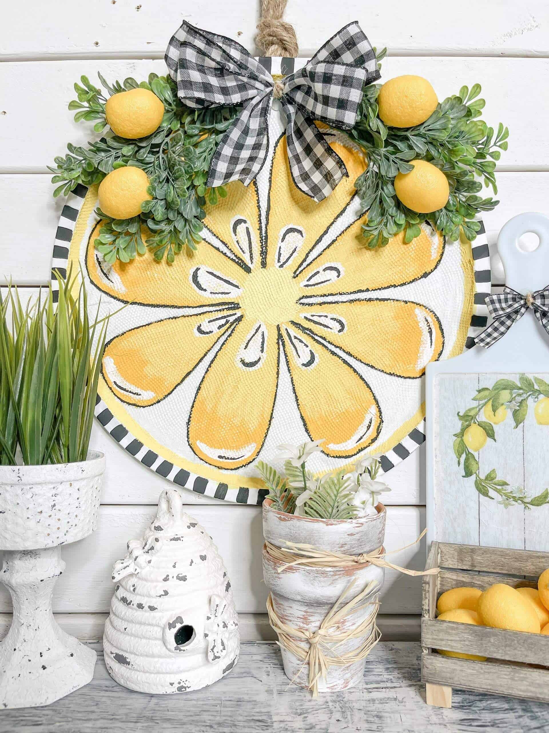 Dollar Tree Pizza Pan DIY Lemon Decor