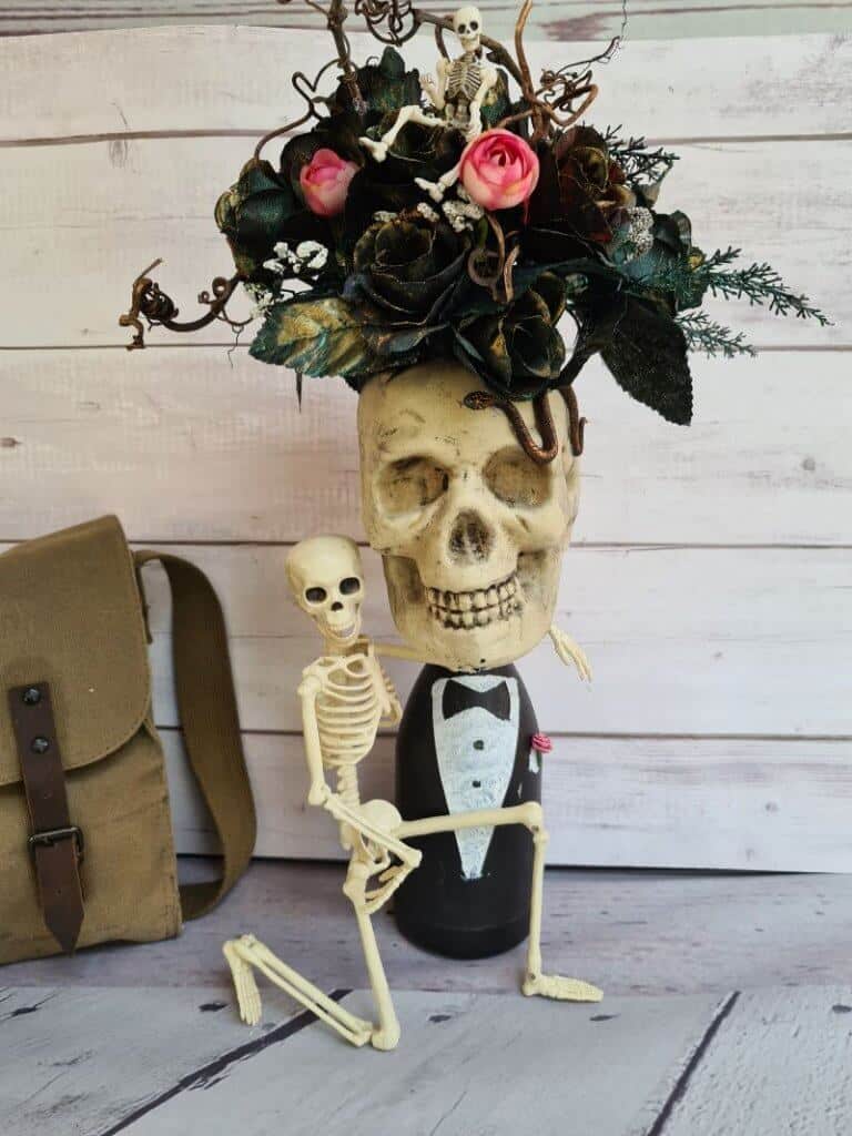 Halloween skull planter