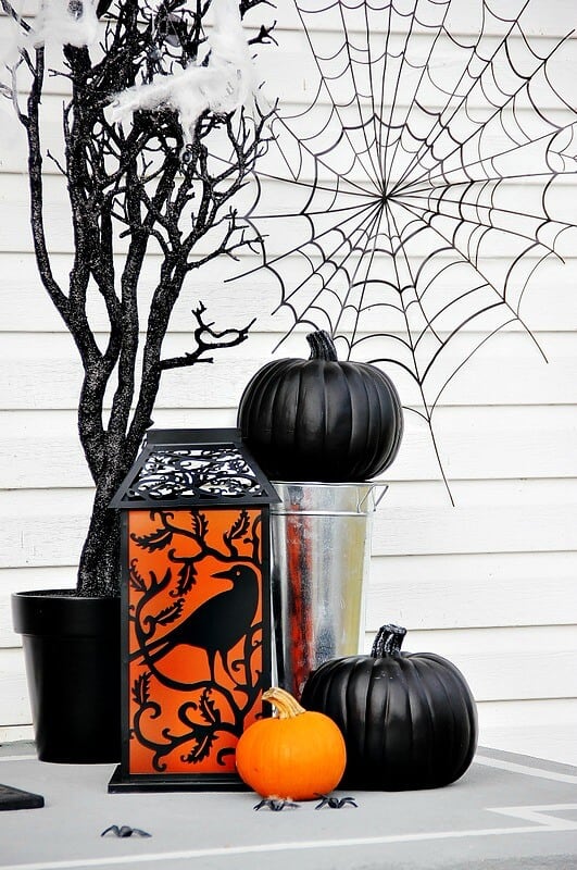 Halloween outdoor decor