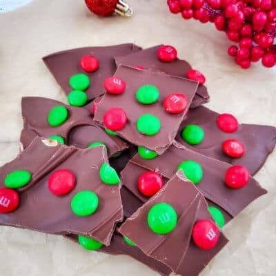 holiday chocolate bark with m&m's pin image