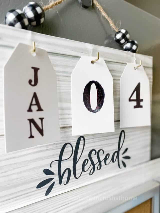 How to Make a 2 Dollar Tree Farmhouse Calendar