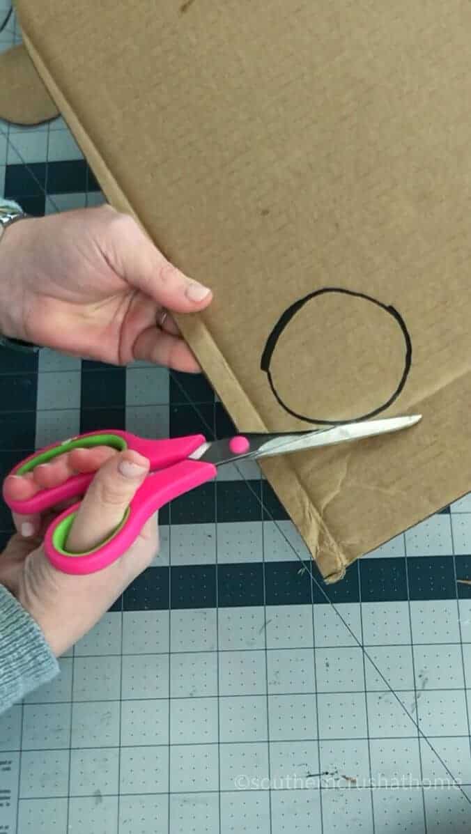 cutting cardboard circle