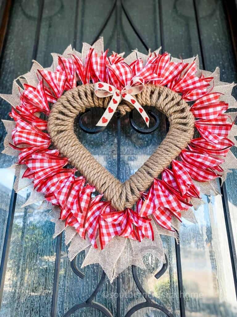 How to Make a Valentine’s Heart Wreath (using Nautical Rope)
