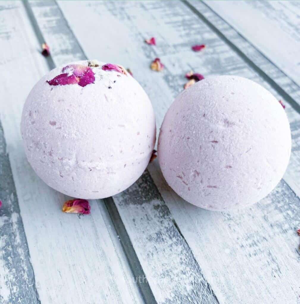 diy bath bombs feature image