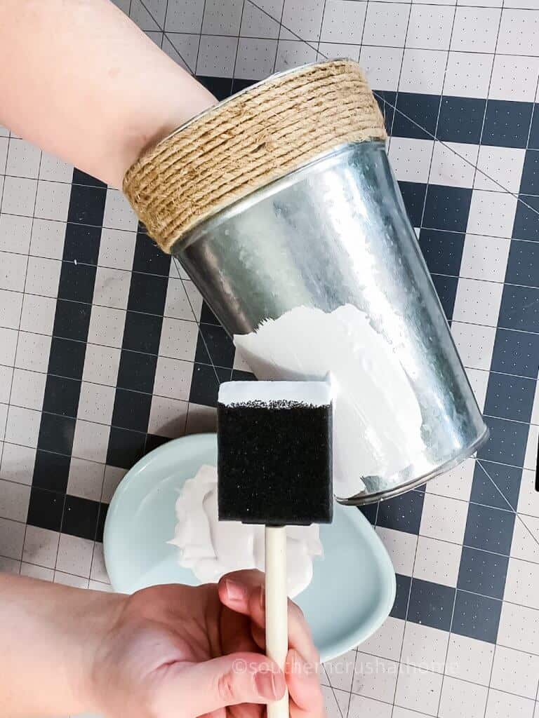 painting dollar tree planter white