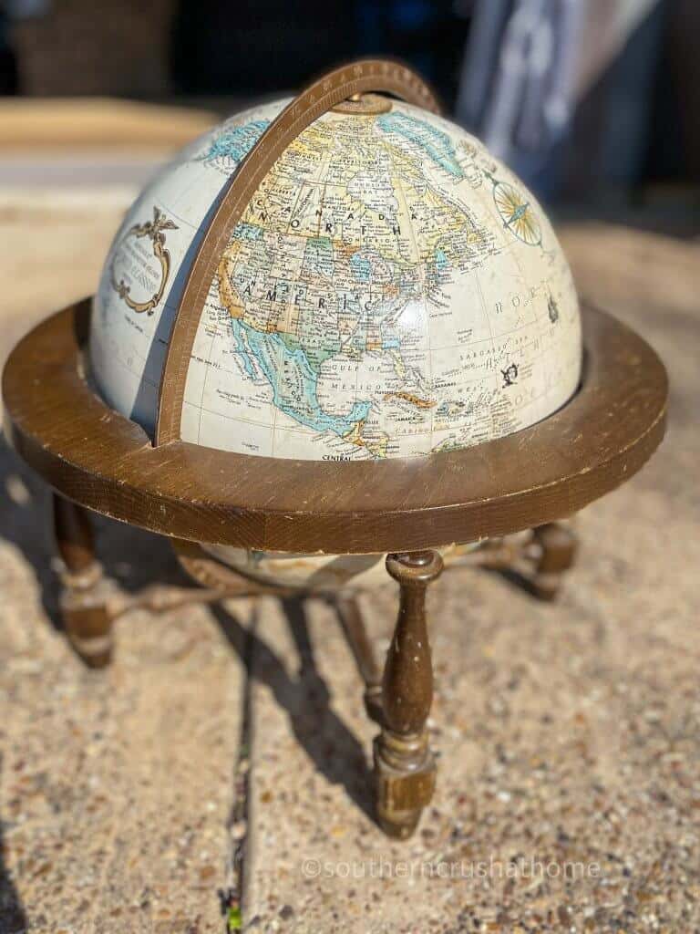 thrift store globe