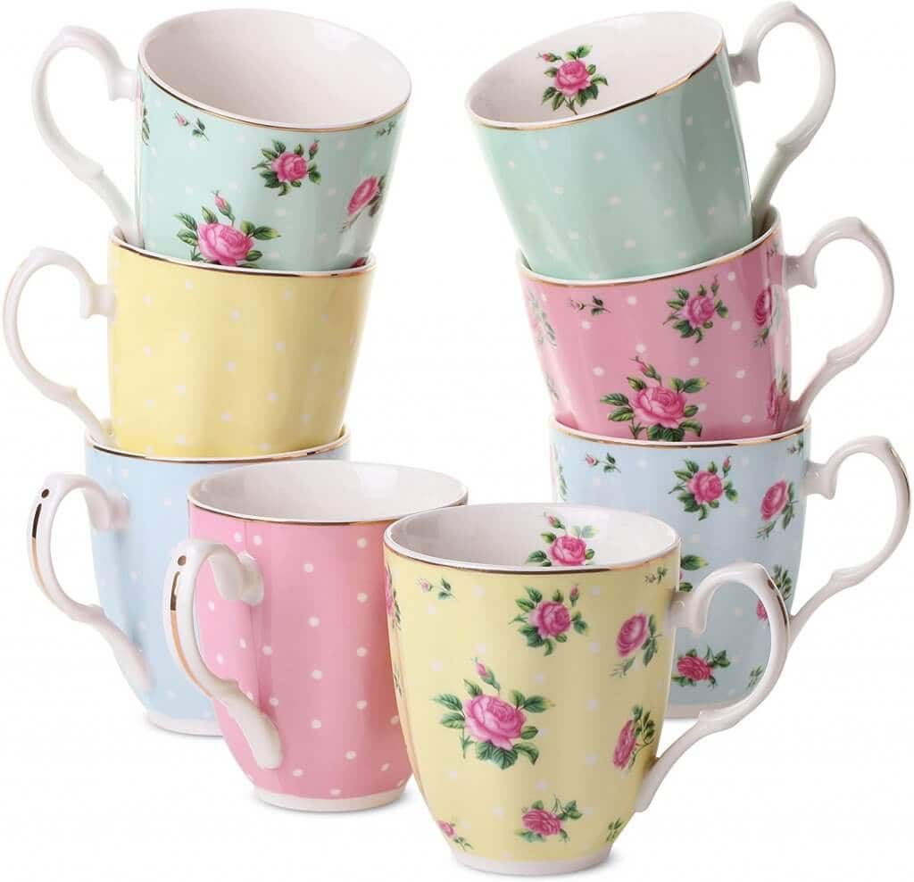 set of tea cups