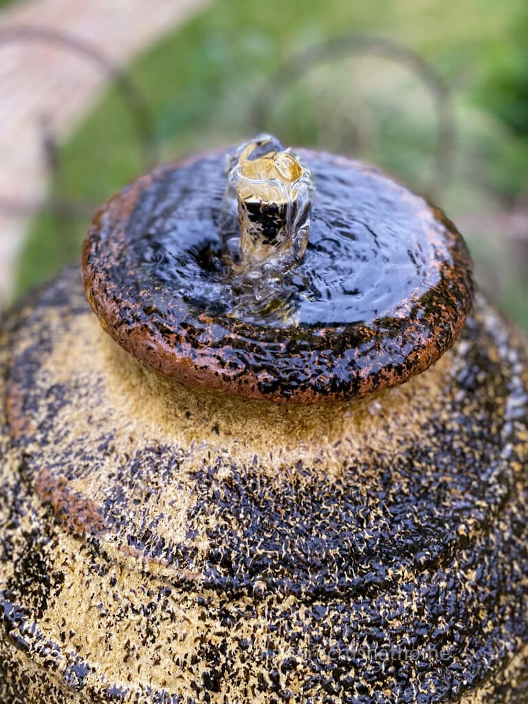 bubbling fountain