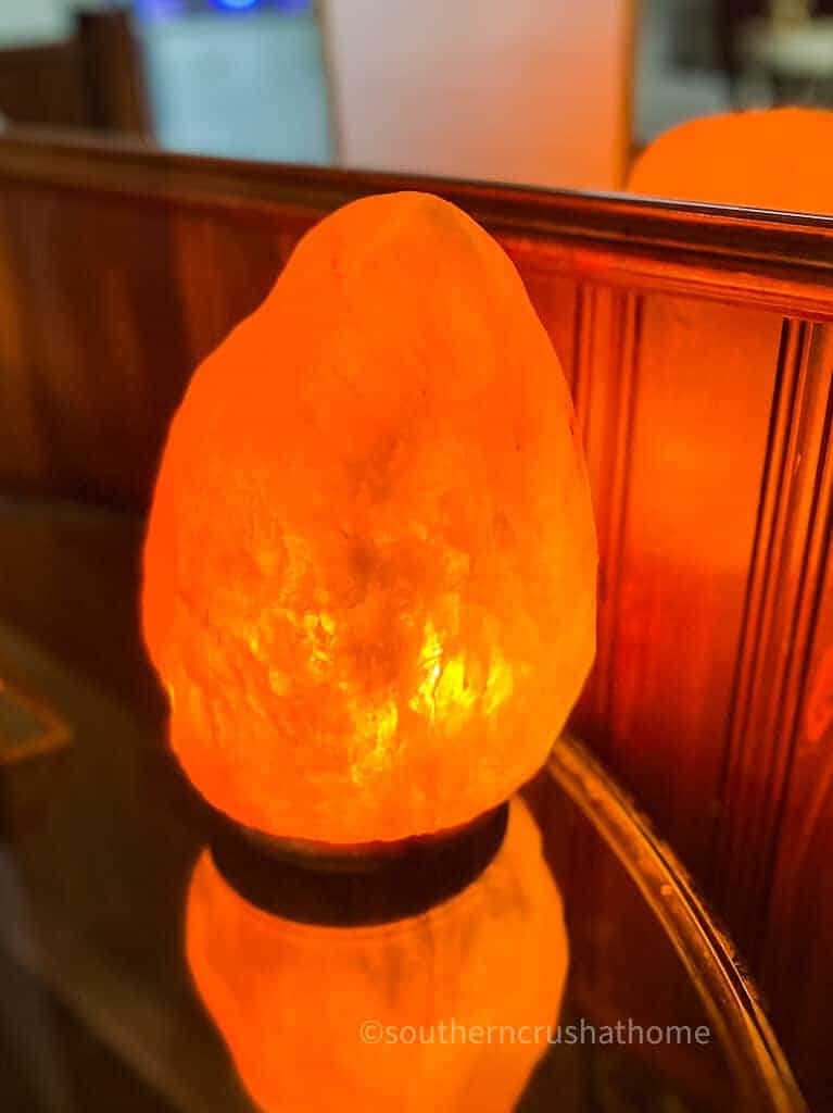 himalayan salt lamp