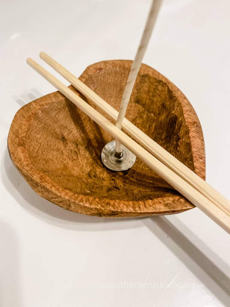 heart dough bowl with chopsticks