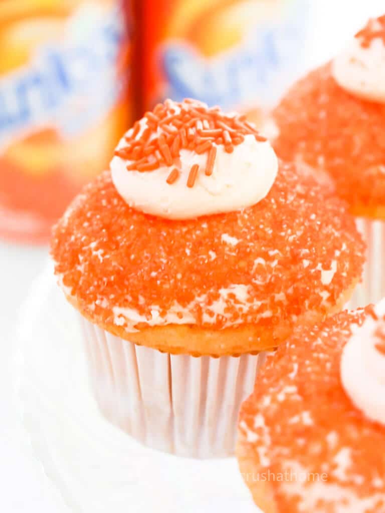 finished Sunkist orange cupcakes