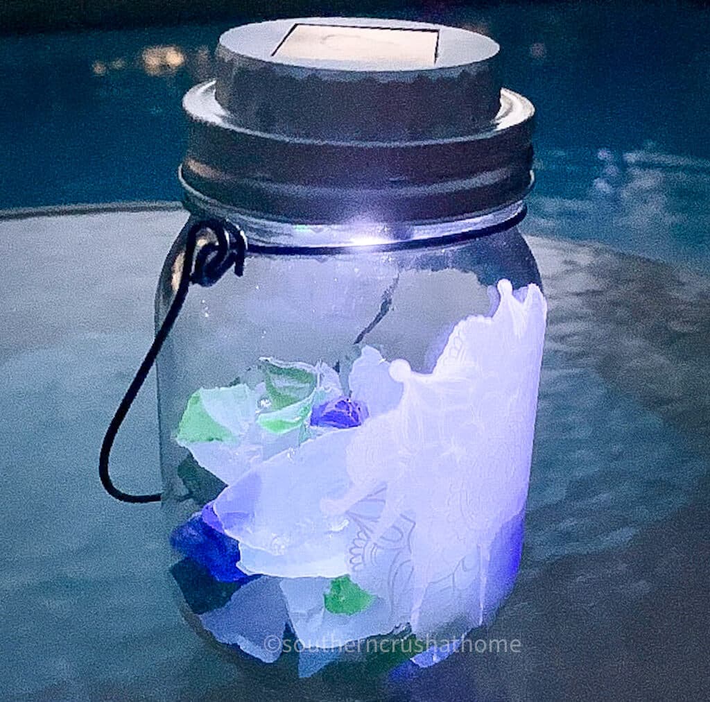 solar light with sea glass