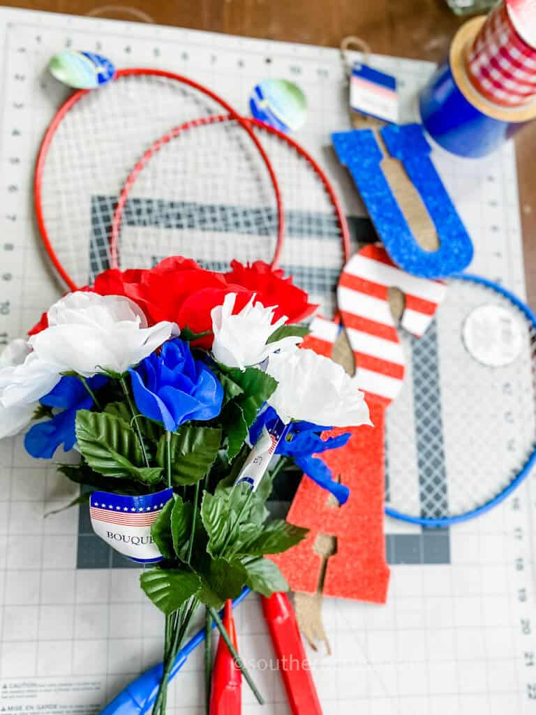 supplies for summer wreath with badminton rackets